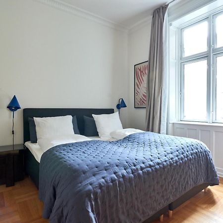 Spacious 3 Bedroom Manor Flat Next To Tivoli Copenhague Extérieur photo